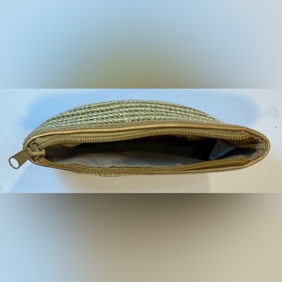 LADIES PURSE WITH MATCHING CHANGE PURSE  TAN WITH METALLIC STRIPES - Picture 7 of 7